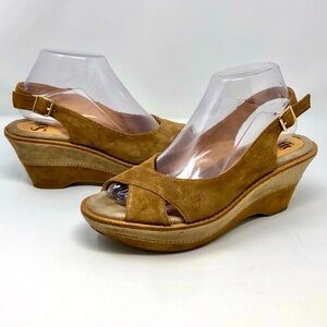 Sofft Tan Brown Leather Wedge Platform 3” Heel Sandals Open Toe Slingback Suede